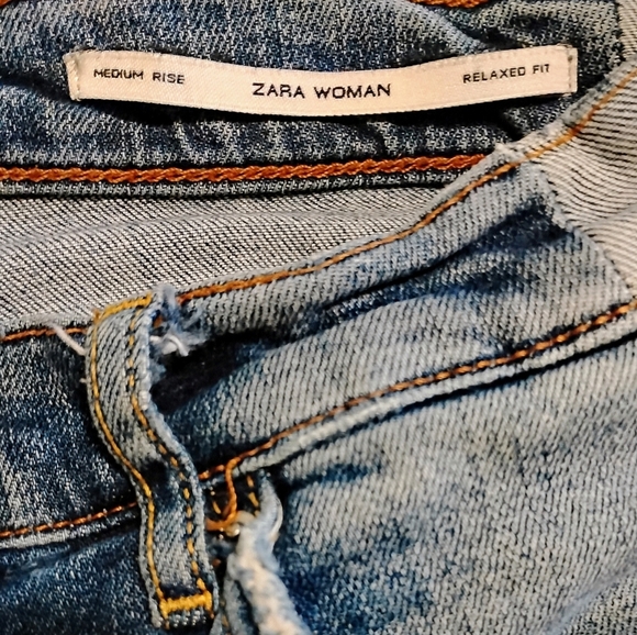 Zara | EUC Relaxed Fit Ultra Thrashed Med Rise Straight Leg Distressed Jeans | 4 - Picture 3 of 16